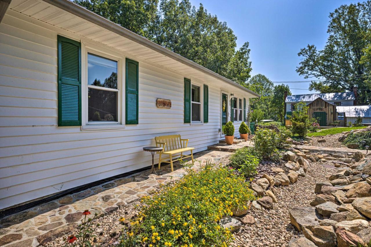 Charming Cottage Less Than 10 Mi To Wineries And Skiing! Nellysford Exteriör bild